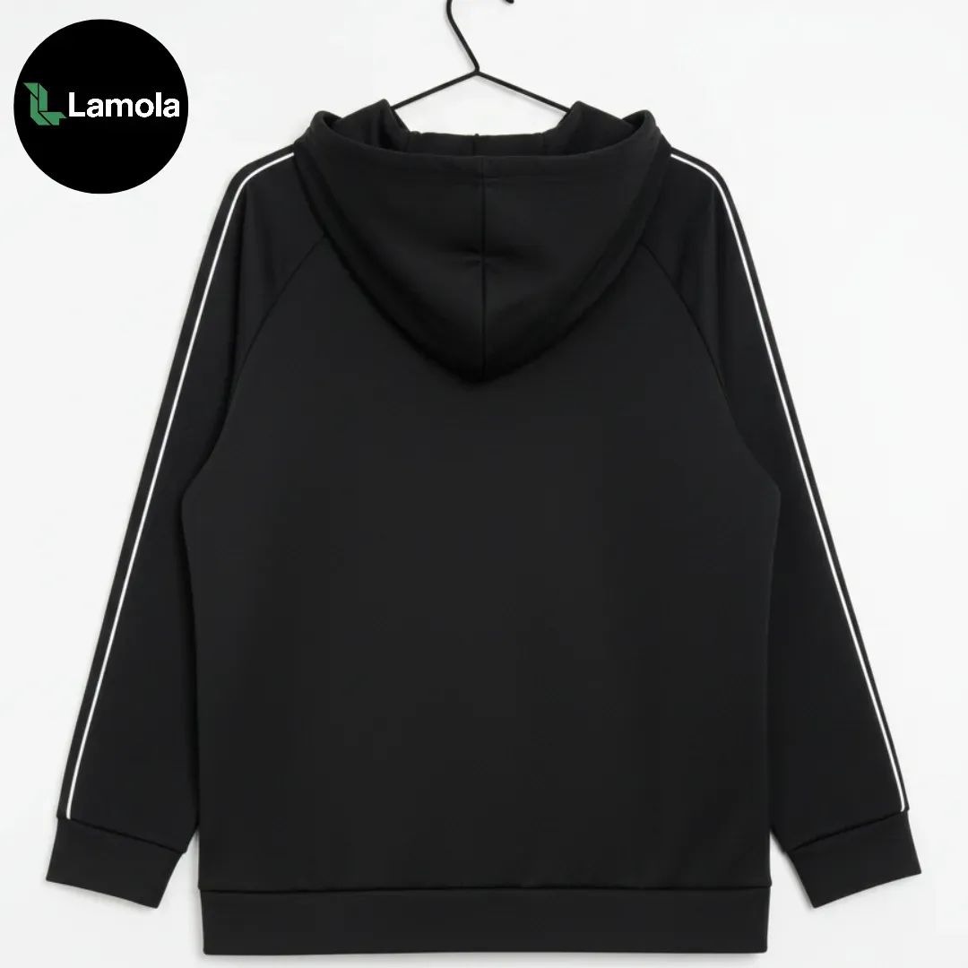 Minimalist Hoodie – Sleek Black